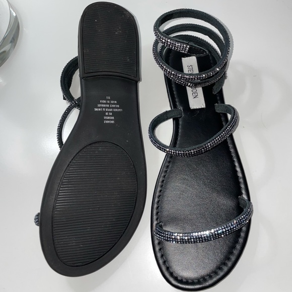 Steve Madden Azaria Rhinestone coiled sandals in black - Picture 4 of 5